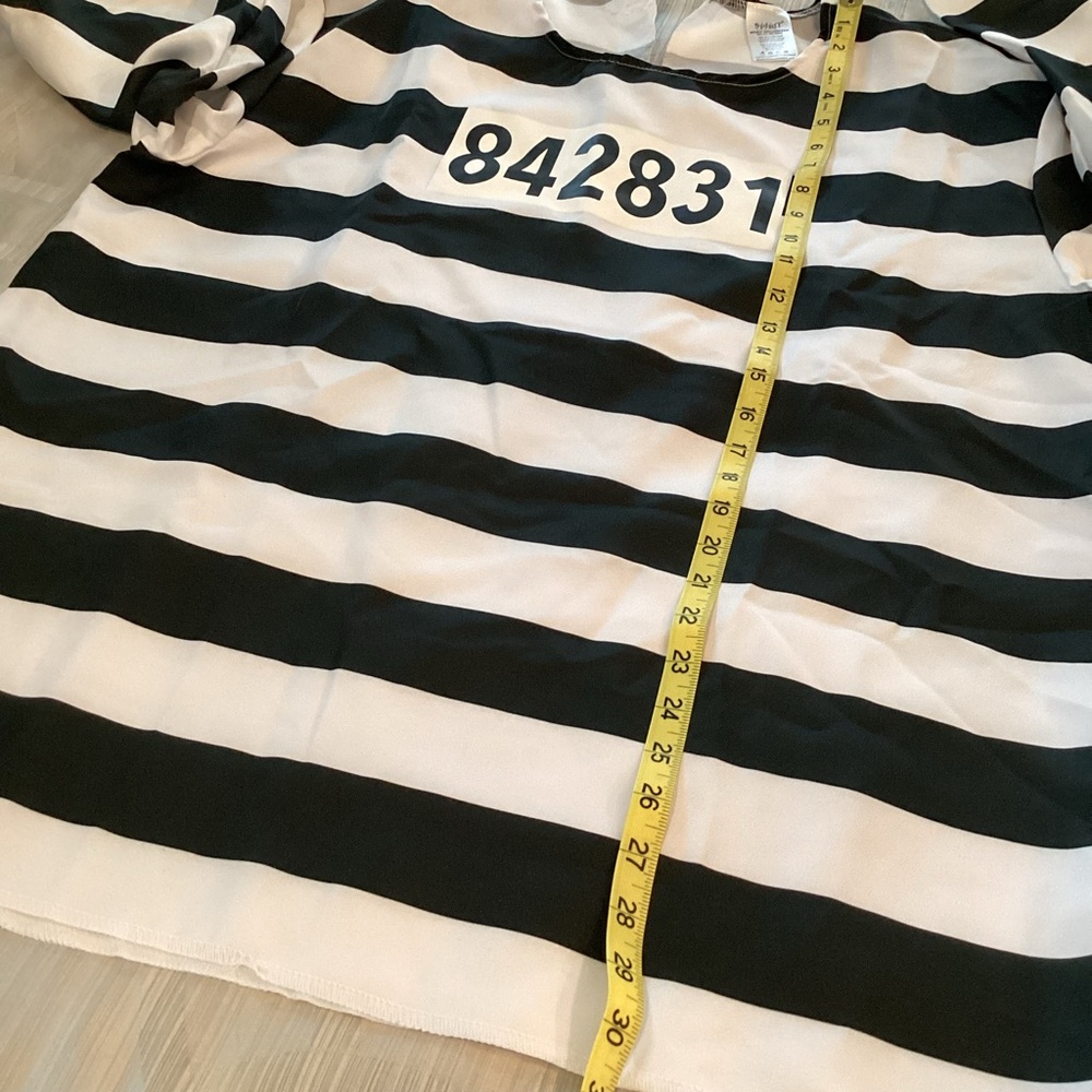 Spirit Men’s Jailbird Costume Size Large/X-Large - Picture 4 of 12